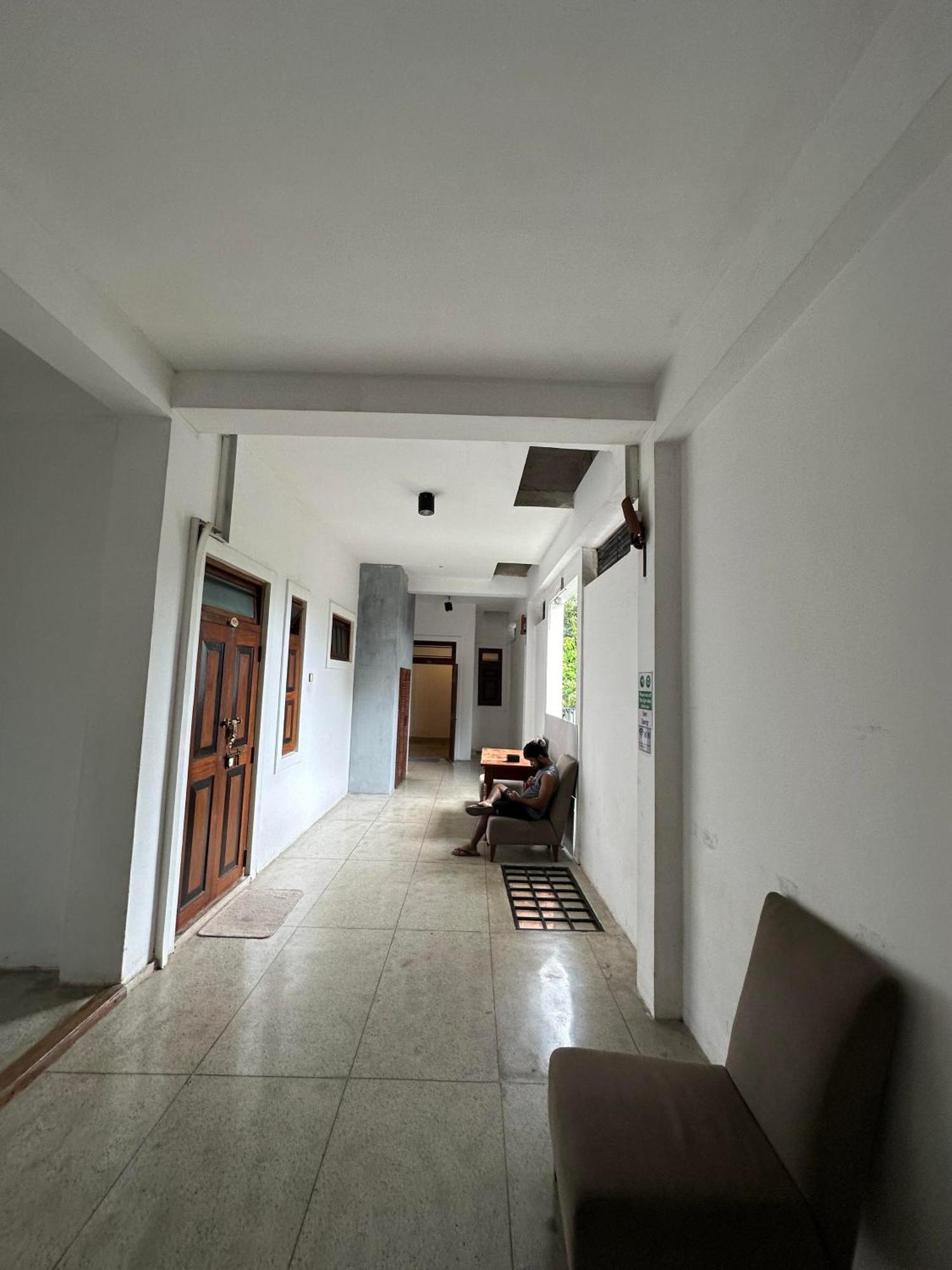 Lanka Bangla Inn Villas Restaurant & Travels Katunayaka Екстериор снимка